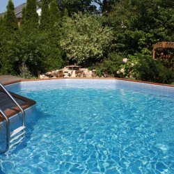 Swimming pool 46