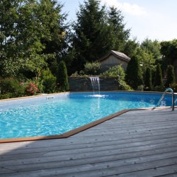 Swimming pool 39